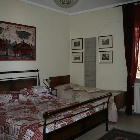 Il Glicine فندق مبيت وإفطار 3*