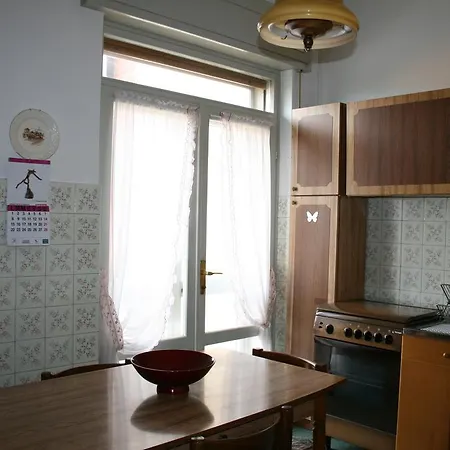 Il Glicine فندق مبيت وإفطار Bedizzole