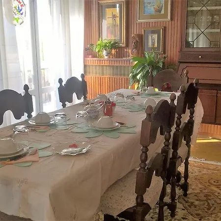 Alojamento de Acomodação e Pequeno-almoço Il Glicine Bedizzol
