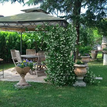 Il Glicine Bedizzole